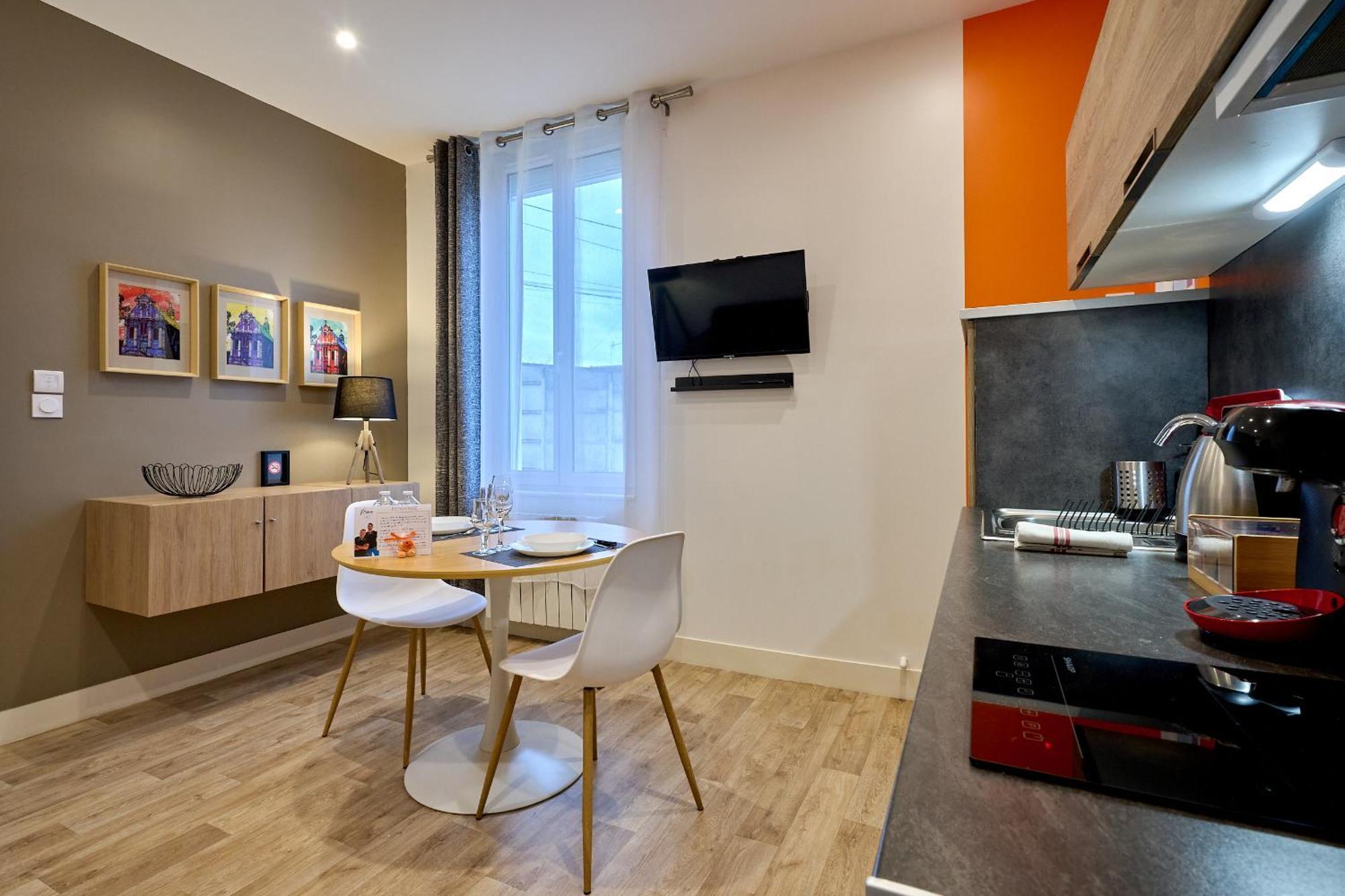 Le Faidherbe Style Appart' Hotel - Wifi Gratuit - Parking Gratuit Calme Et Lumineux Νεβέρ Εξωτερικό φωτογραφία